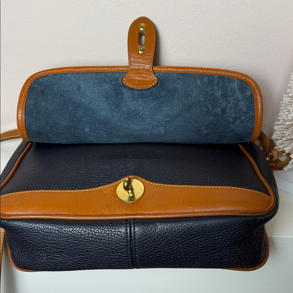 Vintage Dooney & Bourke Navy Blue & Brown Leather Carrier Crossbody Shoulder Bag - Picture 7 of 8
